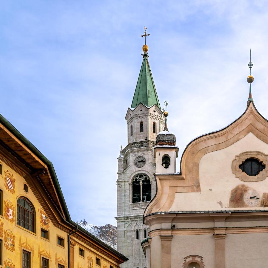 Ambra Cortina Luxury&Fashion Hotel Cortina d'Ampezzo Exterior photo